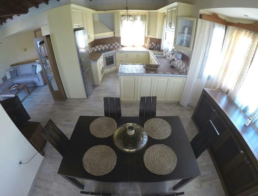 Villa Paradise Самос Екстериор снимка